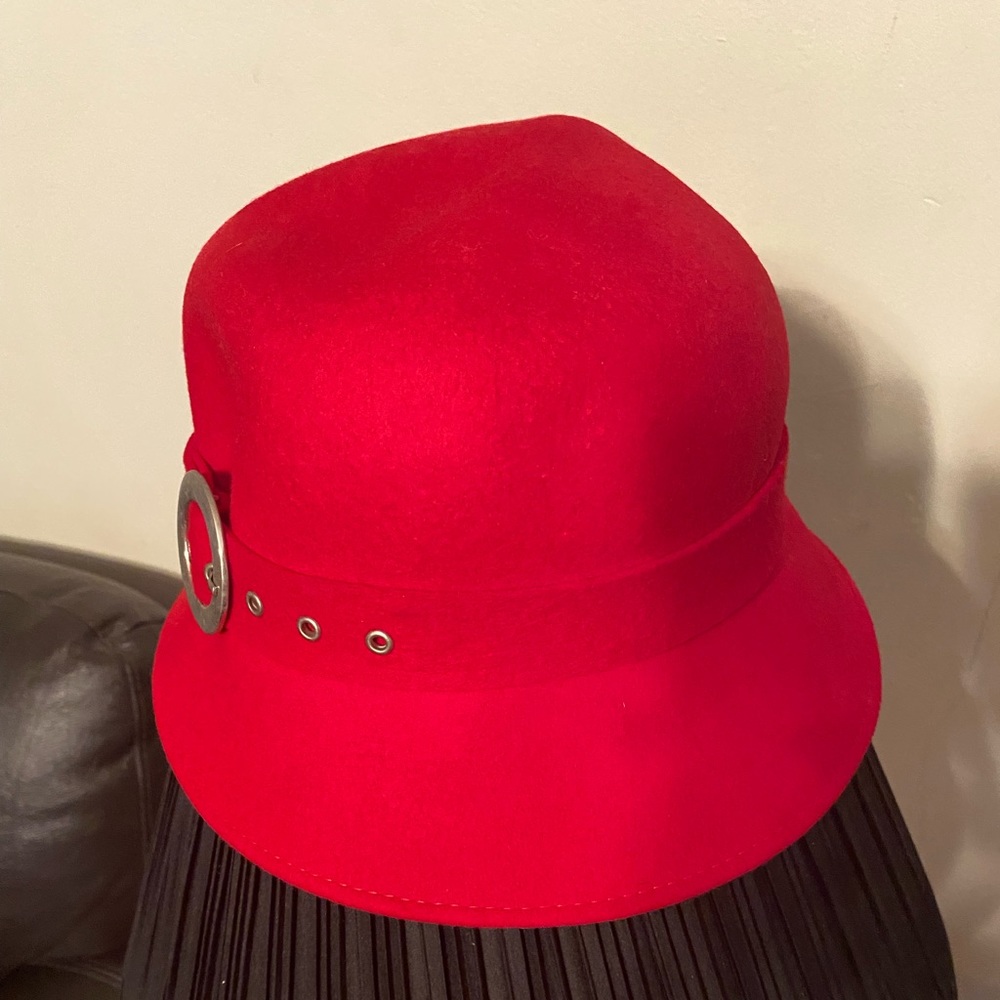 100% wool hat